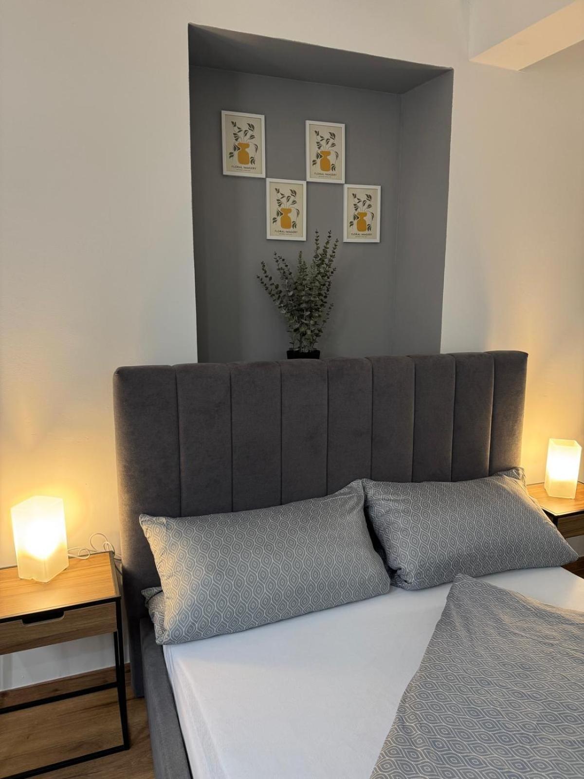 M & E Ferienwohnung บัดแมร์เกนท์ไฮม์ ภายนอก รูปภาพ